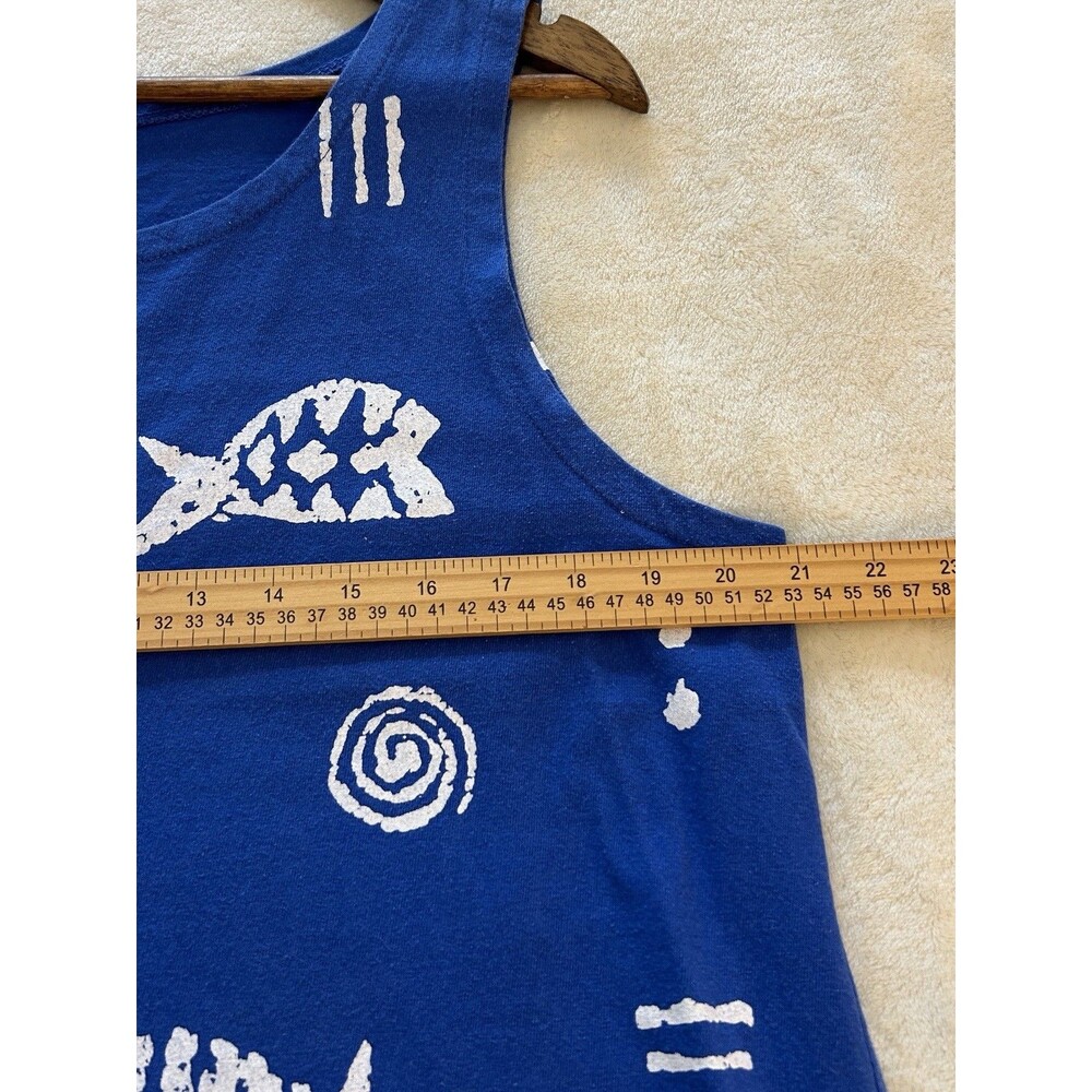 M. Mac Women’s Sleeveless Tank Large Blue Fish Print Coastal Resort Beach Top - Picture 8 of 10